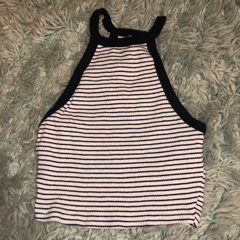 Hollister top